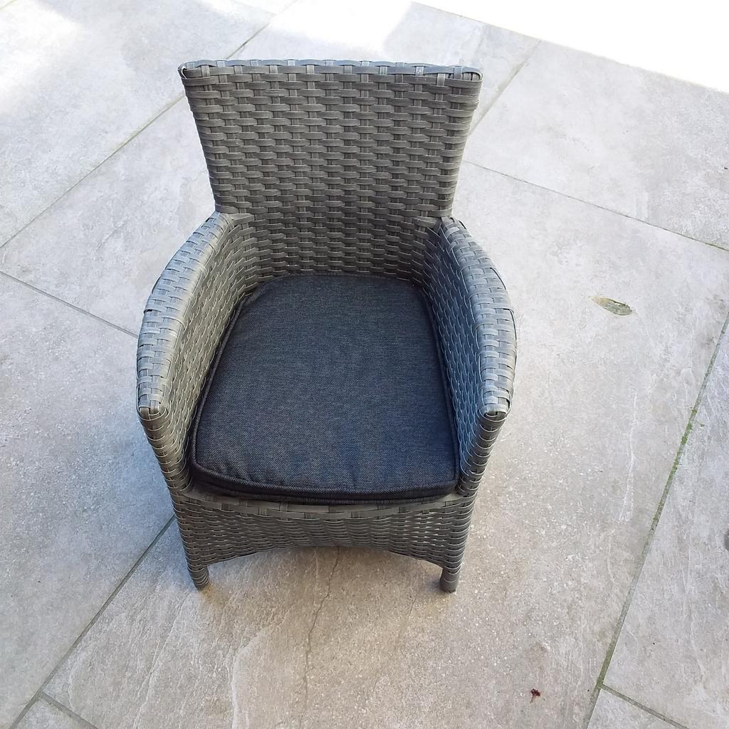 Kinder tuinstoeltje bois le duc, Ophalen