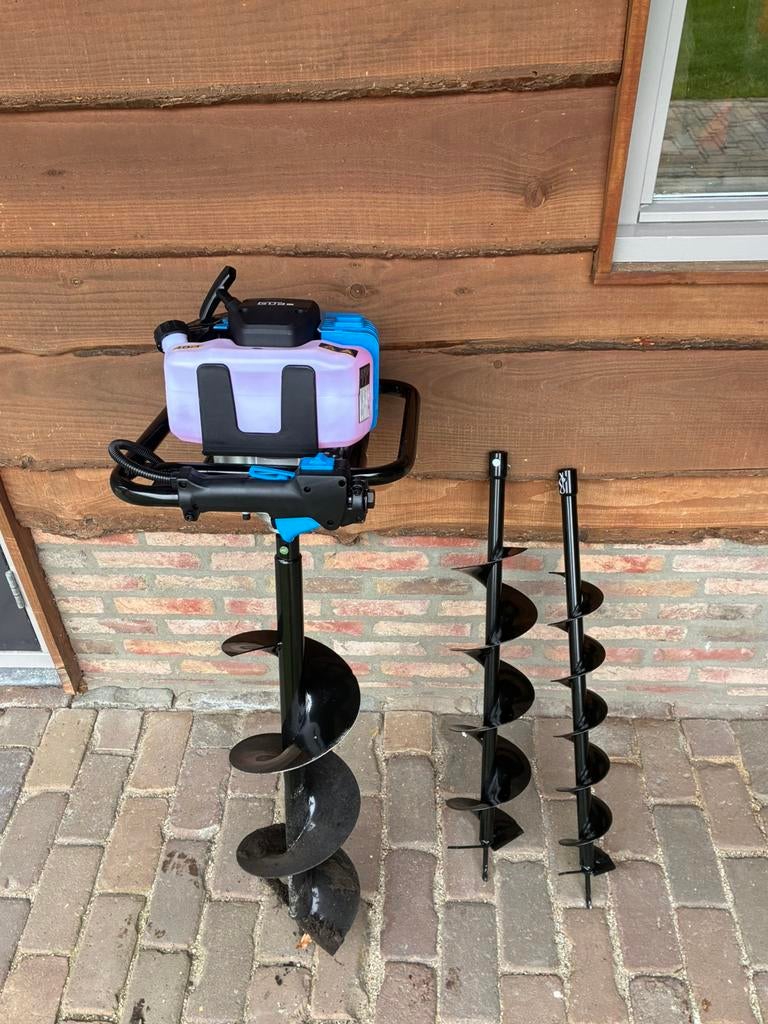 Te huur: benzine grondboor, Tuin en Terras, Ophalen of Verzenden, Nieuw, Grondboor