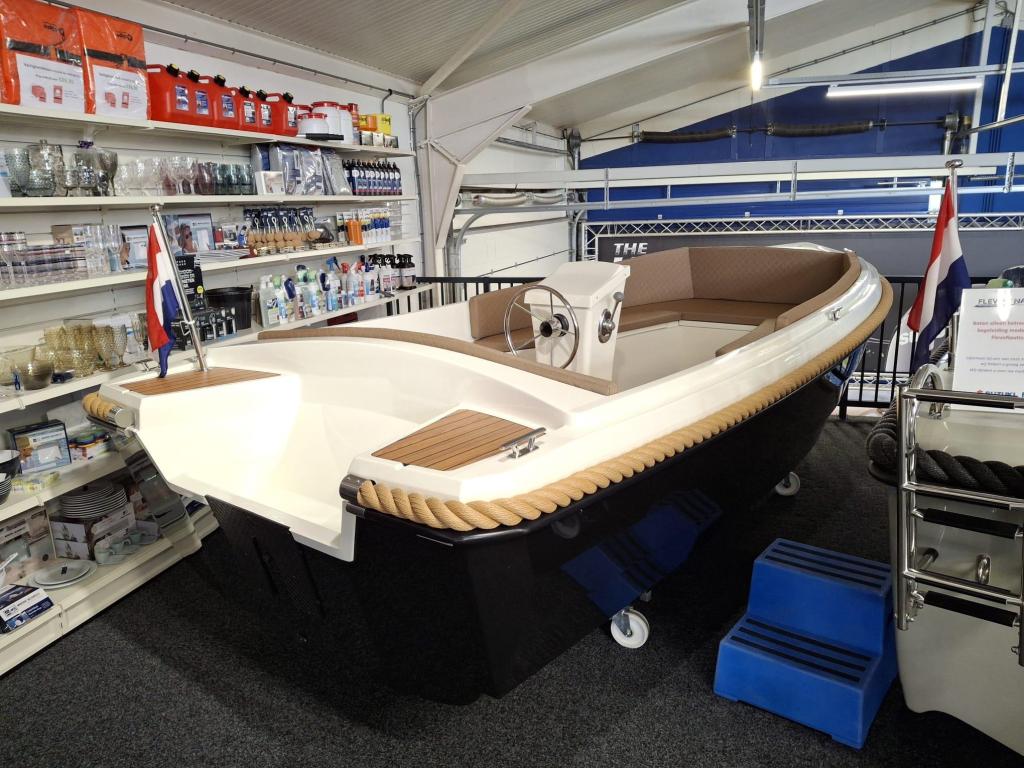 Nautica 490 | Suzuki | 20ATL, Niet ingevuld, 10 tot 30 pk, Niet ingevuld, Nieuw