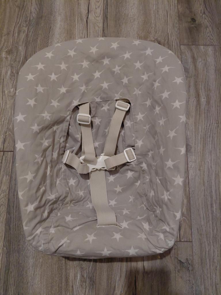 Stokke Nette Babyschaal met Tweezijdige Beschermhoes, Kinderen en Baby's, Kinderstoelen, Ophalen of Verzenden, Zo goed als nieuw