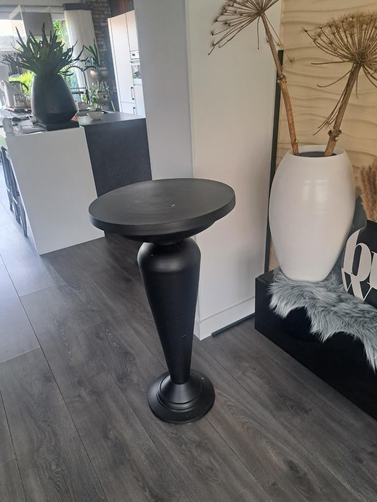 decoratieve sokkel (zuil) met blad., Ophalen, Gebruikt