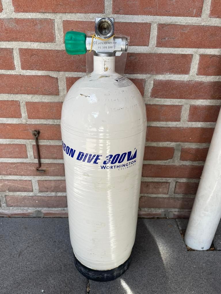 Nieuwe worthington 10l carbon duikfles, Ophalen of Verzenden, Zo goed als nieuw, Duikfles