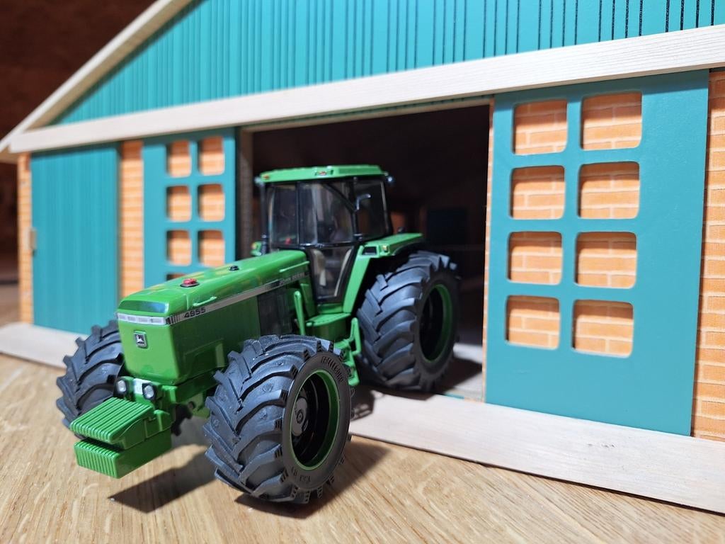 Grote veestal met ligplaatsen, Ophalen of Verzenden, 1:50 of kleiner