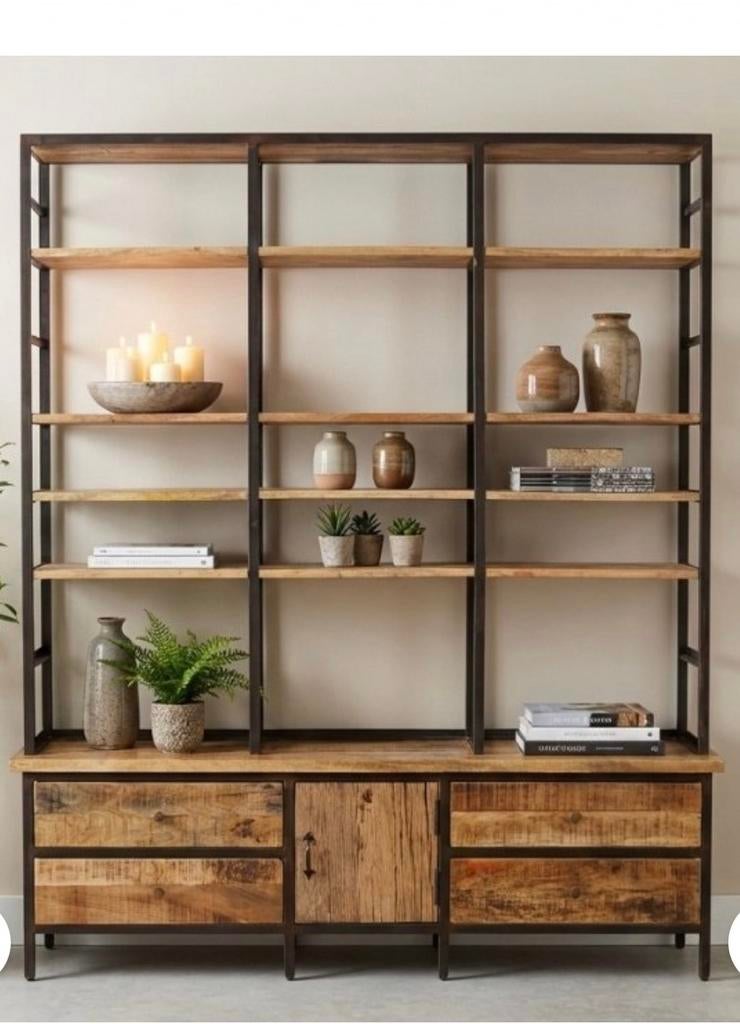 Mango Houten Kast, Huis en Inrichting, Kasten | Overige, Ophalen of Verzenden, Zo goed als nieuw