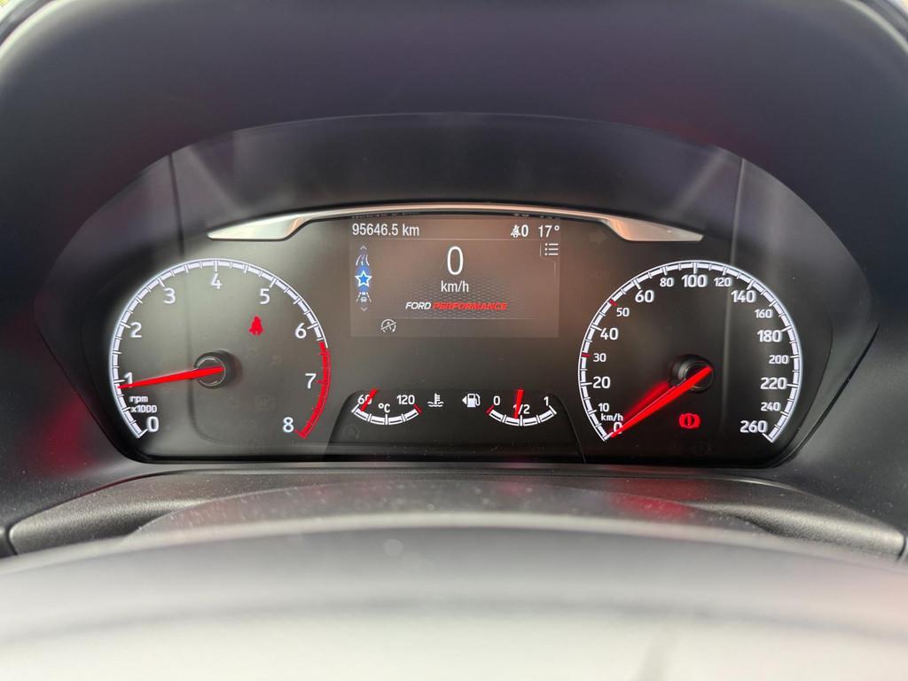 Ford Fiesta 1.5 ST 200PK | RECARO | CARPLAY | Cruise | B&O, Voorwielaandrijving, Gebruikt, 4 cilinders, Zwart