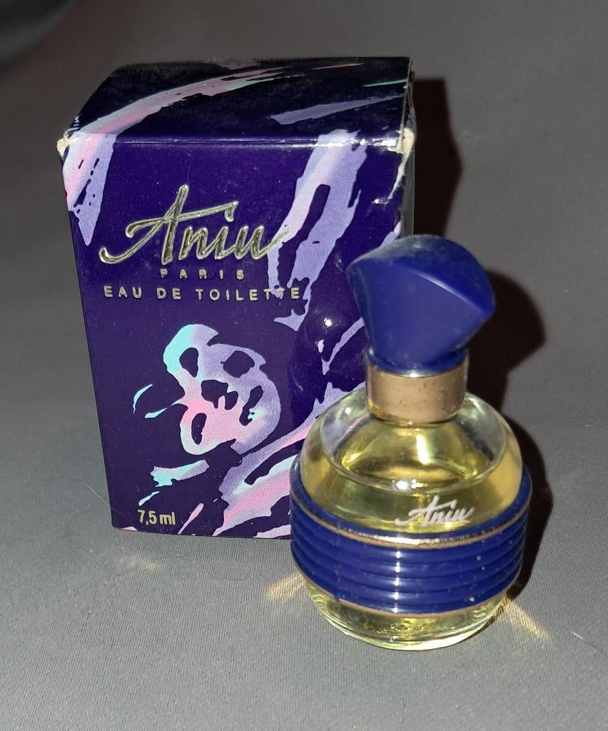 Parfum miniatuur Coty Aniu + doosje, Verzamelen, Parfumverzamelingen, Ophalen of Verzenden, Zo goed als nieuw, Miniatuur, Gevuld