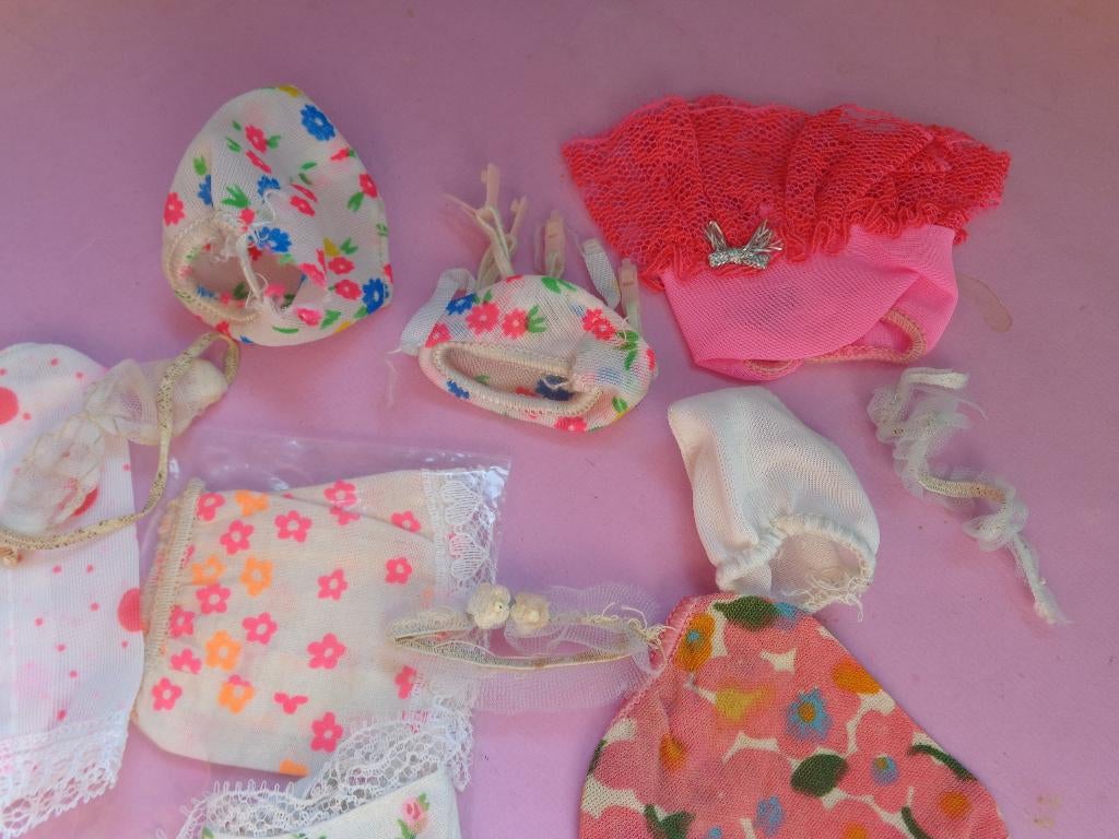 Barbie lingerie lot, Verzamelen, Ophalen of Verzenden, Gebruikt, Kleertjes
