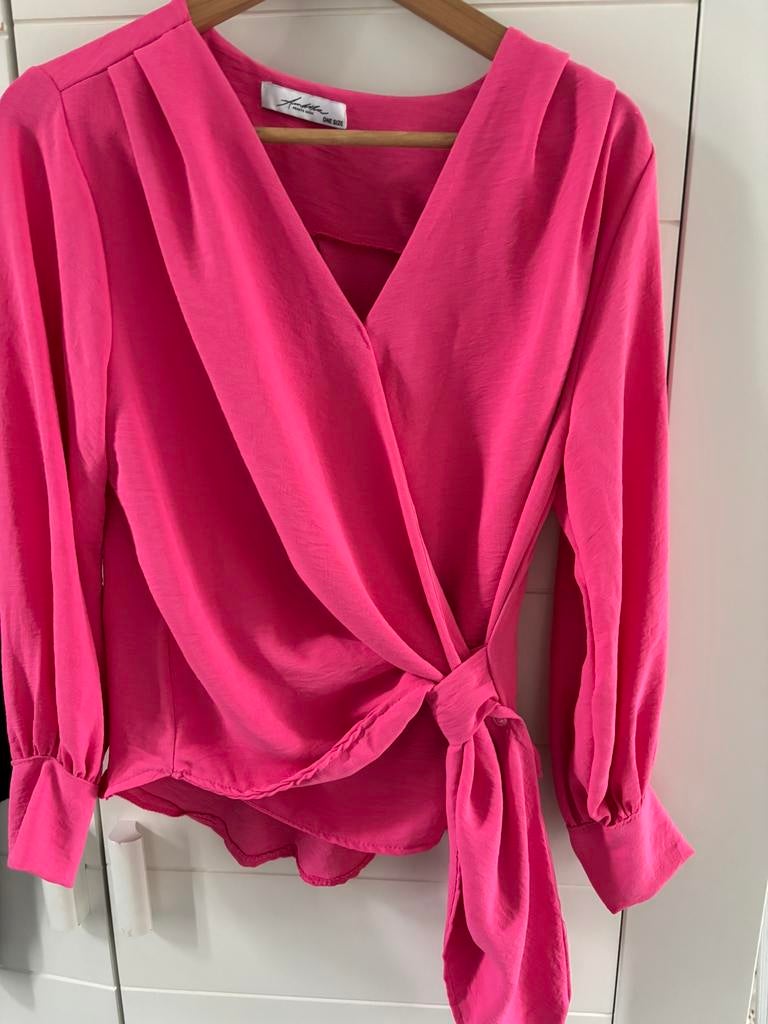 AMBIKA blouse one size nieuwstaat, Ophalen of Verzenden, Zo goed als nieuw, Maat 38/40 (M)