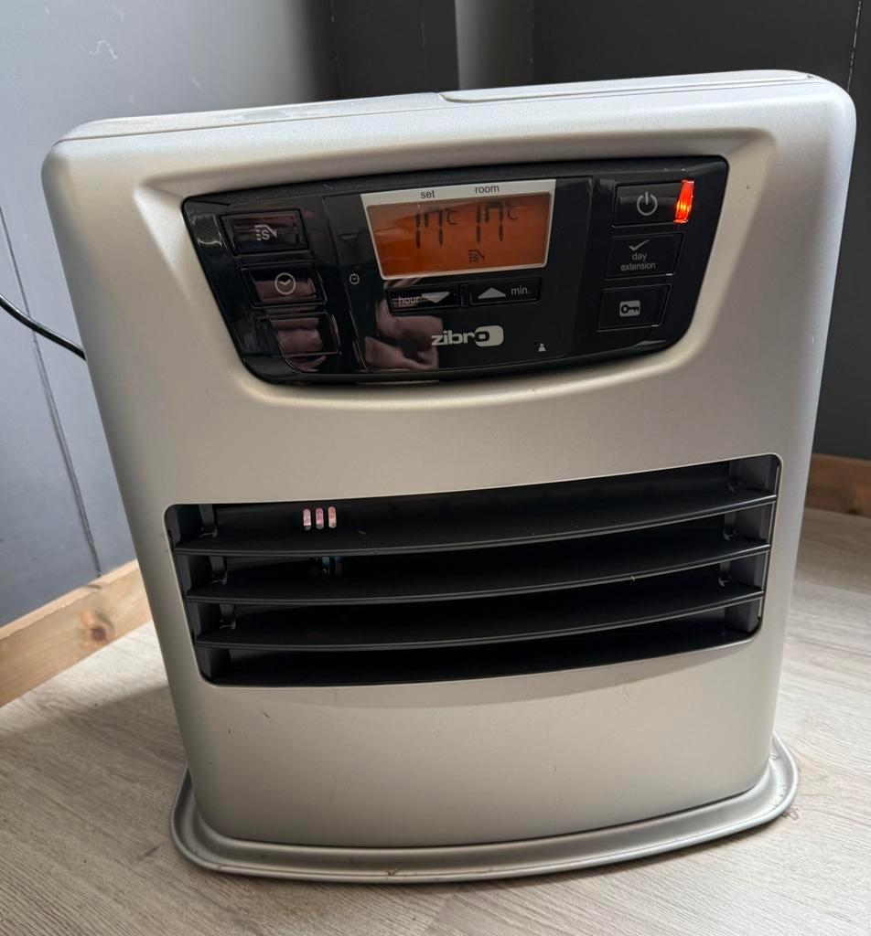 Zibro kamin LC400 fijne kachel werkend te zien, Huis en Inrichting, Kachels, Ophalen, Overige brandstoffen, Petroleumkachel