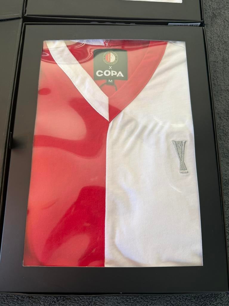 Feyenoord retro 1974 shirt, Verzamelen, Sportartikelen en Voetbal, Ophalen of Verzenden, Nieuw, Feyenoord, Shirt