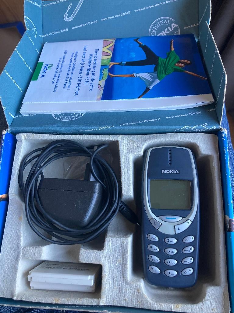 Nokia 3310 en 3410, Telecommunicatie, Mobiele telefoons | Nokia, Ophalen, Gebruikt, Overige kleuren, Geen camera