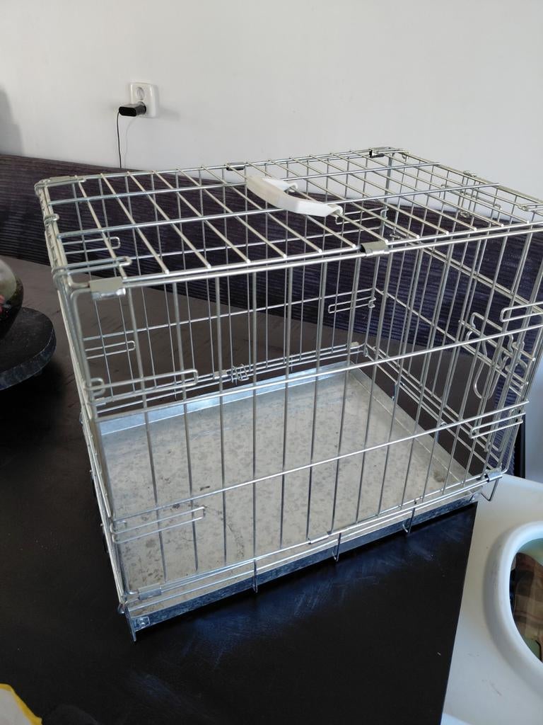 Mooie kleine honden bench, Dieren en Toebehoren, Ophalen, Zo goed als nieuw