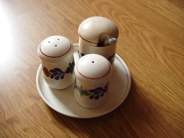 Boerenbont menage setje (peper/zout/mosterd) Boerenbond, Gebruikt, Overige typen, Ophalen of Verzenden, Aardewerk