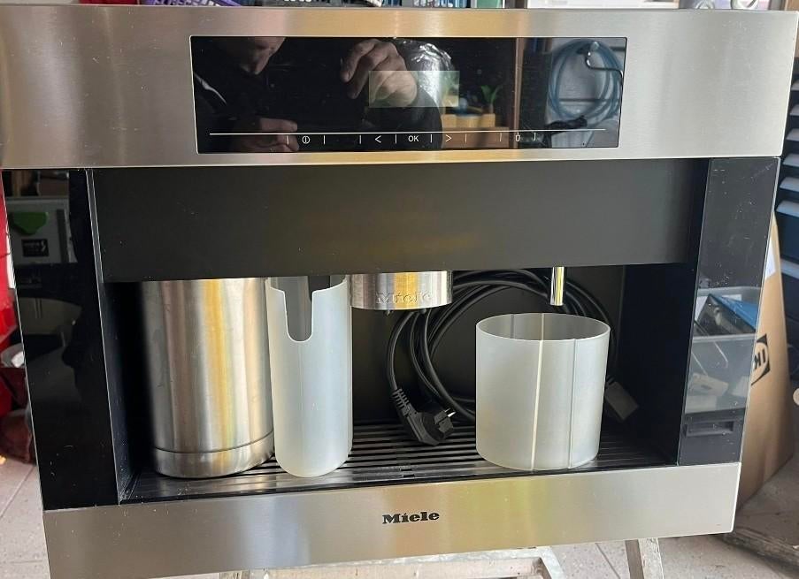 Miele koffiemachine CVA 5065, Witgoed en Apparatuur, Ophalen, Gebruikt, Miele