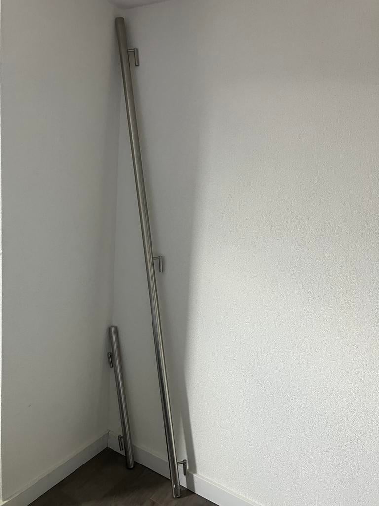 Trapleuning, Ophalen, Zo goed als nieuw, 2 tot 4 meter