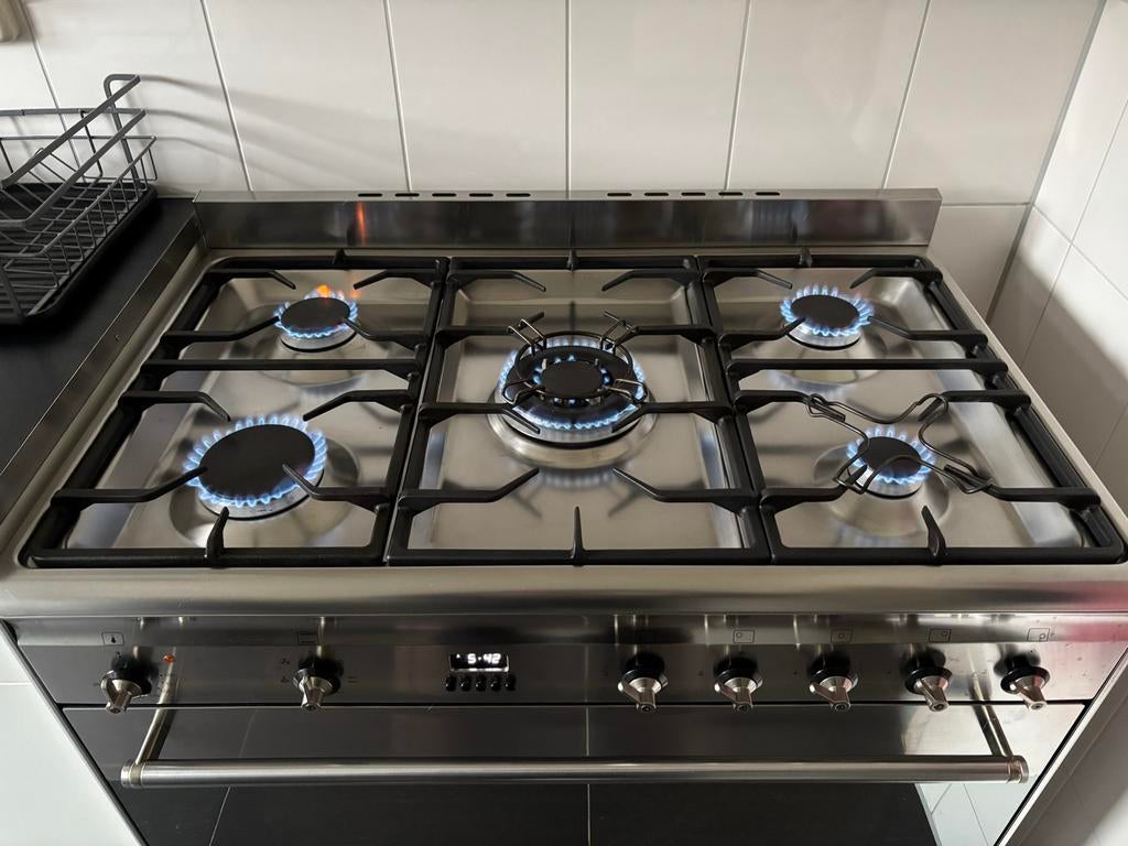 Marokkaanse zithoek foto 4. + Smeg gasfornuis., Ophalen of Verzenden, Gebruikt