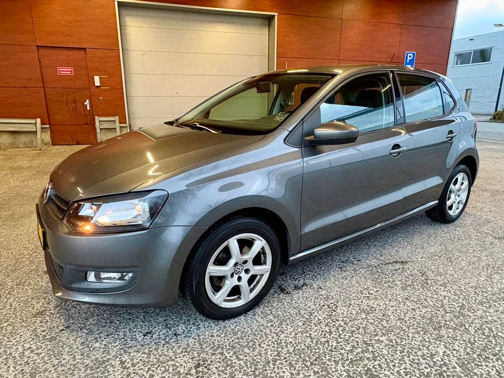 Volkswagen Polo Easyline 1.2 2012 5drs, Auto's, Voorwielaandrijving, 972 kg, 40 €/maand, 1198 cc