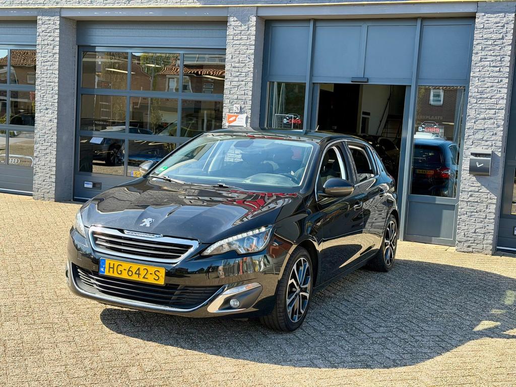 Peugeot 308 1.2 PureTech Premium GT-Line|Panorama|S&S|Trekha, Voorwielaandrijving, Gebruikt, Euro 6, Origineel Nederlands