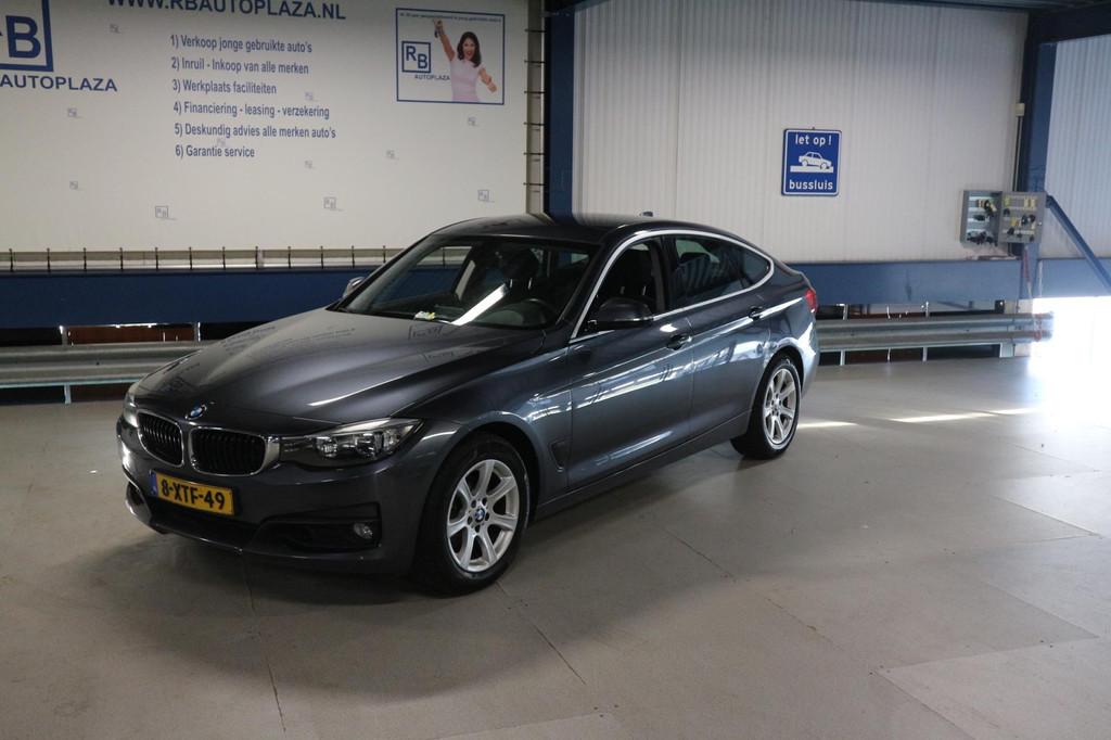 BMW 3-serie Gran Turismo 320i Business RIJKLAAR/ NAP/ HISTOR, Gebruikt, Euro 6, 4 cilinders, Origineel Nederlands