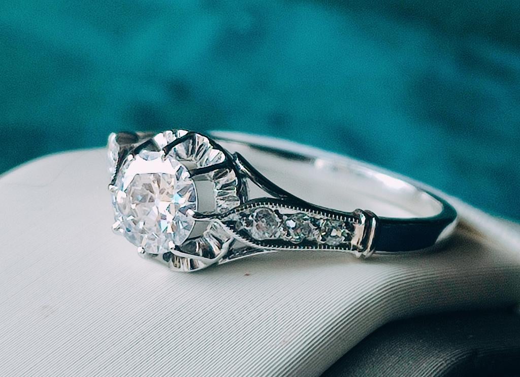 Platinum solitaire ring met 0,58kt, Certificaat ALGT, Overige materialen, Ophalen of Verzenden, Zo goed als nieuw, 17 tot 18