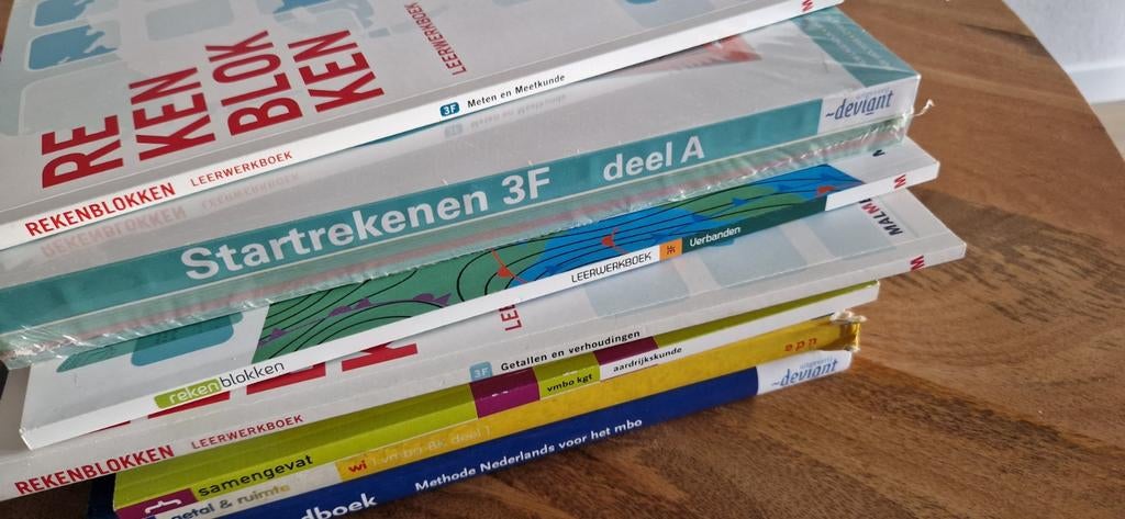 Schoolboeken rekenen 3F, wiskunde, aardrijkskunde vmbo, Boeken, Overige vakken, Diverse auteurs, Zo goed als nieuw, Ophalen