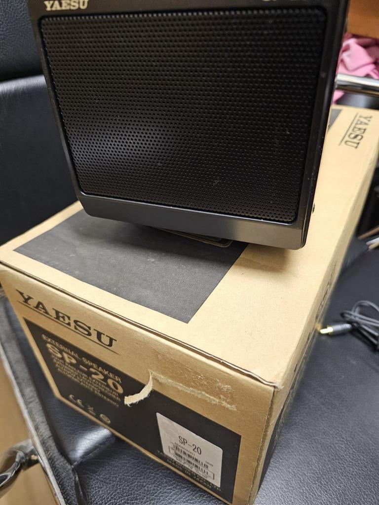Yaesu sp 20 Externe speaker, Ophalen of Verzenden, Gebruikt, Zender en Ontvanger