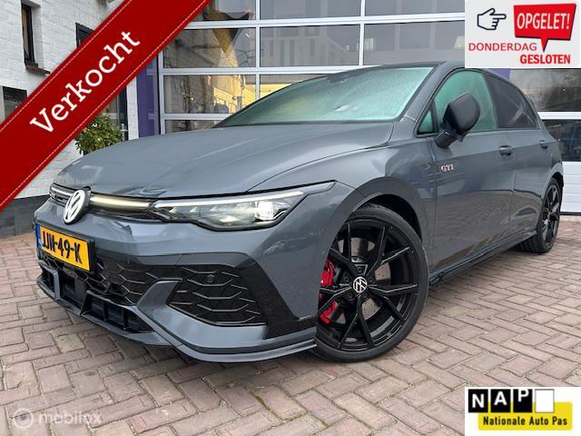 Volkswagen Golf 2.0 TSI GTI * 301 PK * NW PRIJS 85000 EURO *, Gebruikt, Euro 6, 4 cilinders, 1984 cc