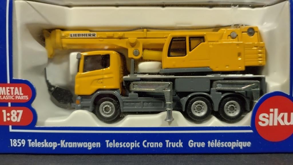 Scania Liebherr hijskraan 1:87 H0 Siku Pol, Hobby en Vrije tijd, SIKU, Ophalen of Verzenden, Bus of Vrachtwagen, Schlittenbacherstrasse 60 Lüdenscheid