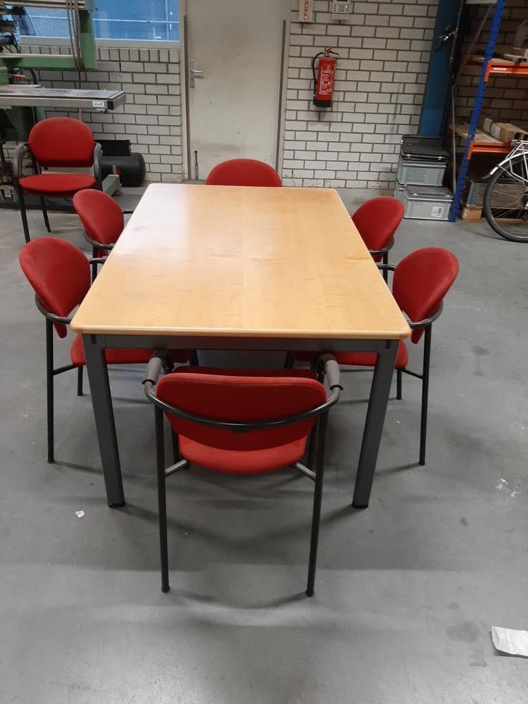 Nette vergadertafel of kantine tafel, Ophalen, 50 tot 100 cm, Zo goed als nieuw, Vijf personen of meer