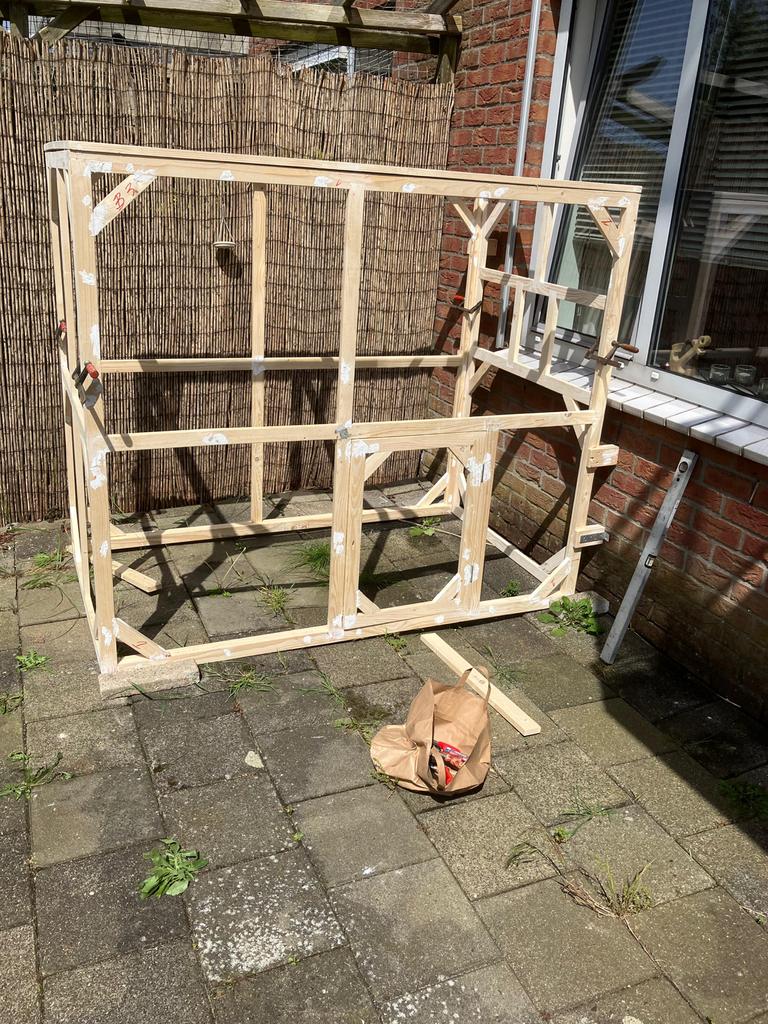 Zelfgebouwde stevige kattenkooi voor in de tuin, Dieren en Toebehoren, Katten-accessoires, Ophalen, Zo goed als nieuw