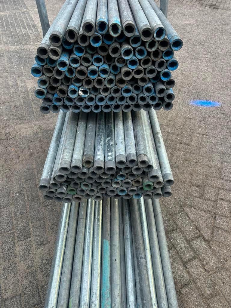 Nette Tubelock / Tube Lock buizen in 2 - 3 - 4 meter Steiger, Ophalen, Zo goed als nieuw, Gevelsteiger, 2 tot 5 meter