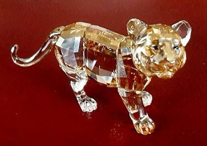 Swarovski Tijgerjong lopend zonder doos, Ophalen of Verzenden, Zo goed als nieuw, Figuurtje