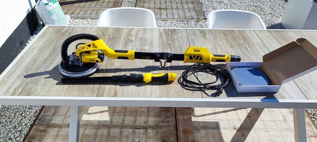 Stanley Fatmax Langnek Schuurmachine, Verzenden, Zo goed als nieuw, 600 tot 1200 watt, Excentrische schuurmachine