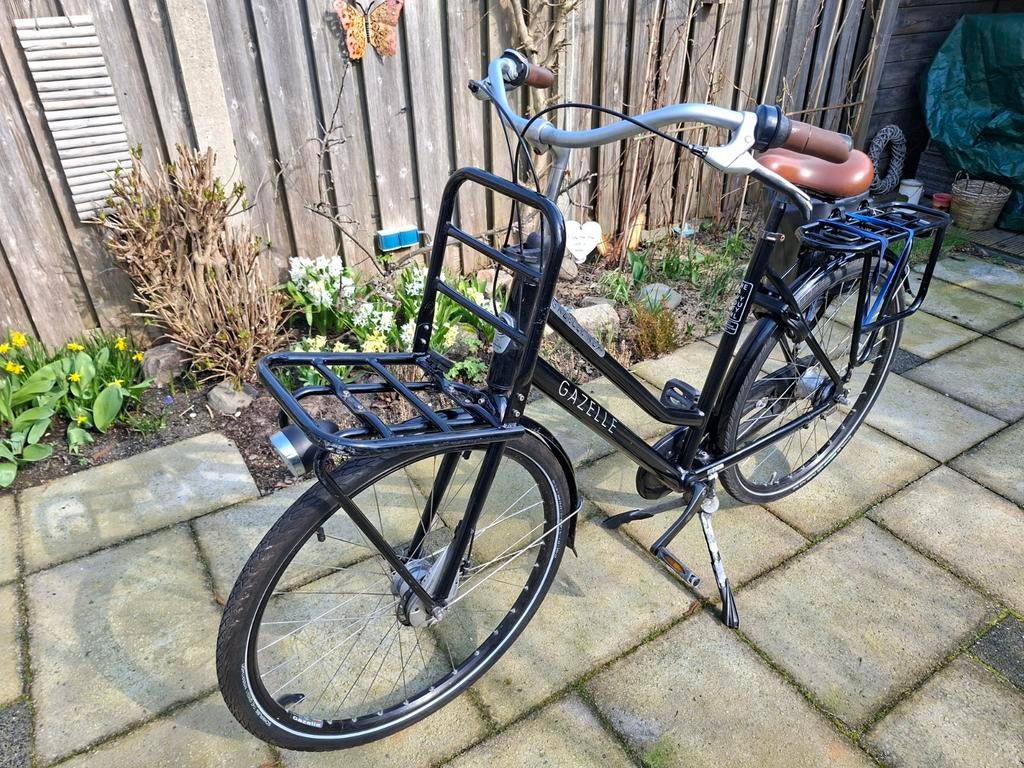 Gazelle damesfiets met voordrager, Fietsen en Brommers, Fietsen | Dames | Damesfietsen, Ophalen of Verzenden