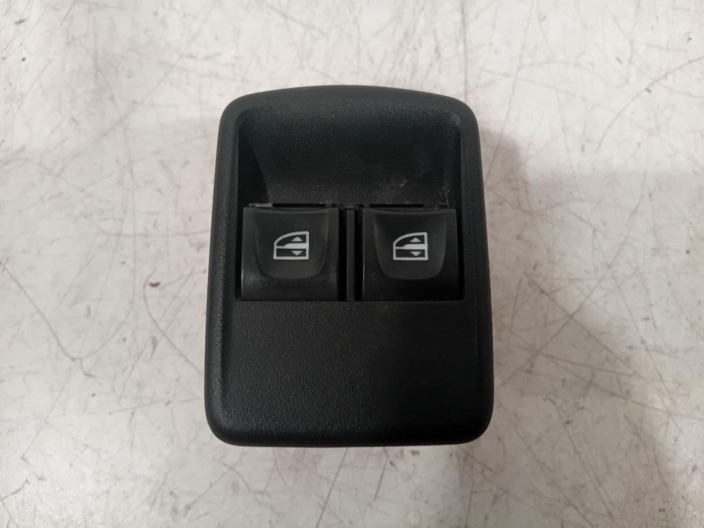 Bedieningspaneel elektrische ramen Renault Trafic, Auto-onderdelen, Onderdelen@venauto.nl, Van der Ven Autorecycling B.V., Gebruikt