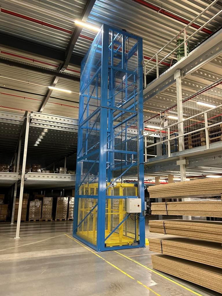 Goederenlift op maat, Ophalen of Verzenden