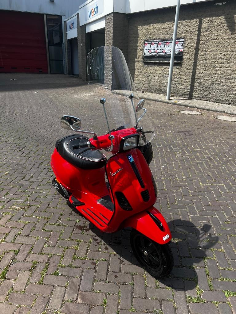 Vespa S 50 4T, Ophalen, Maximaal 45 km/u, Vespa S, Zo goed als nieuw