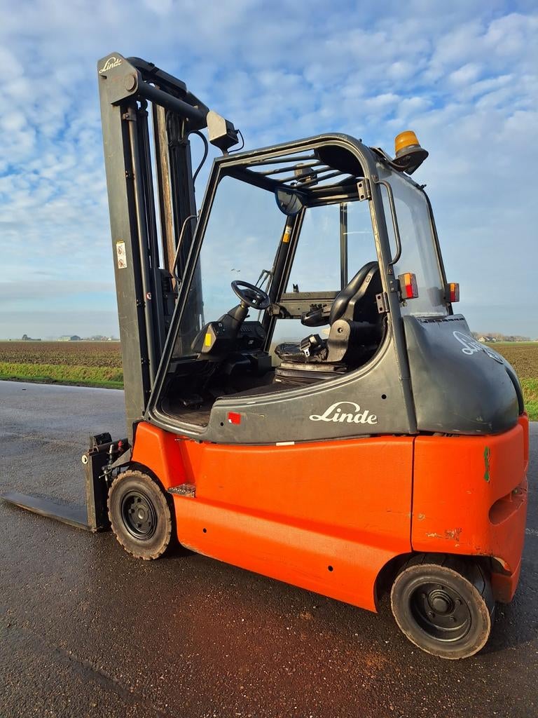 Heftruck Linde E30 triplo freelift side shift HH 6900 mm, Linde Toyota Hyster Komatsu Nissan jungheinrich Still Crown, Heftruck