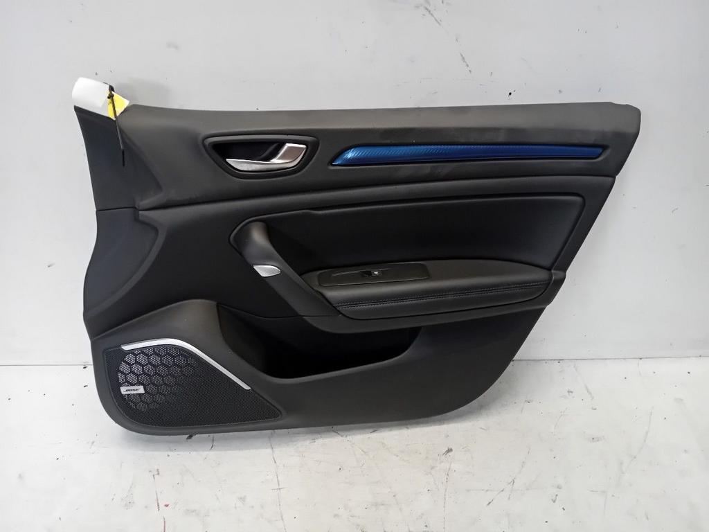 Portierbekleding rechts voor Renault Mégane, Onderdelen@venauto.nl, Van der Ven Autorecycling B.V., Gebruikt, Ettenseweg 76, 4706 PB Roosendaal, The Netherlands