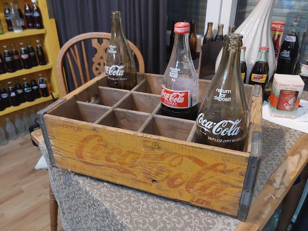 Coca Cola oude Krat van hout met 3 Grote flessen, Ophalen