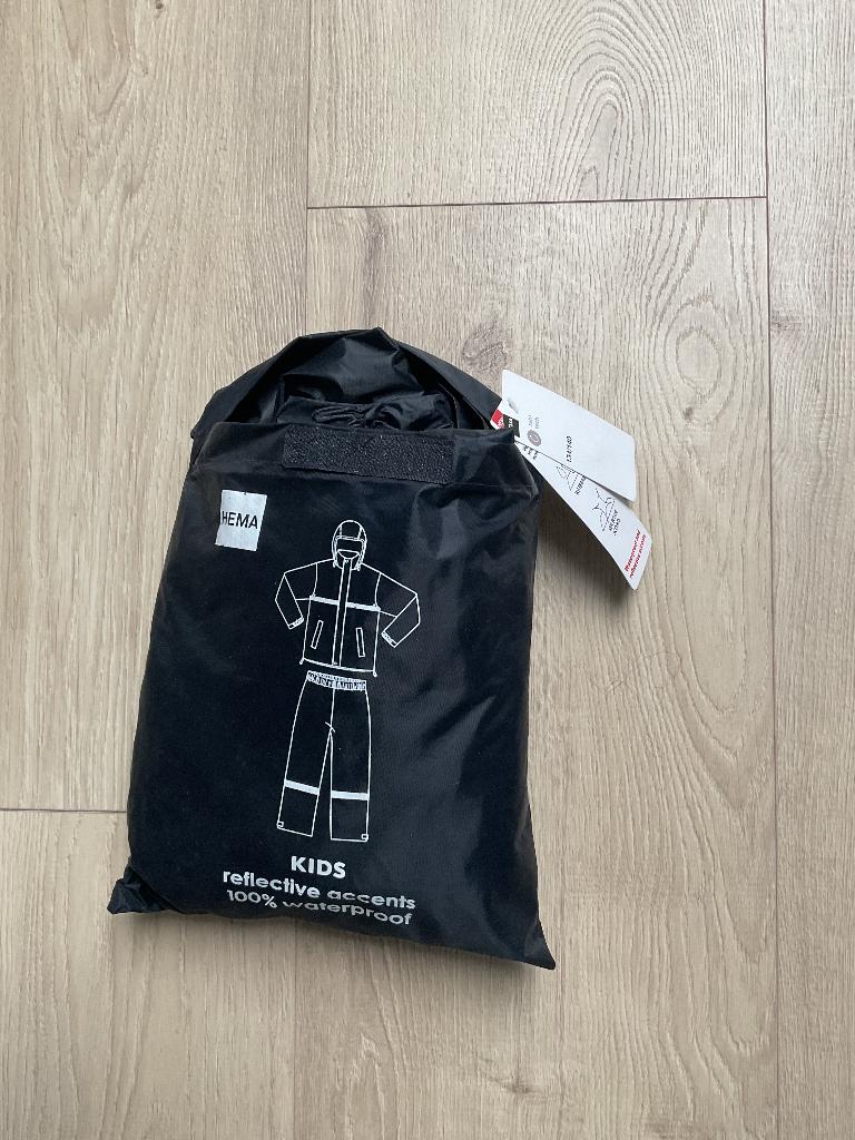 Regenpak maat 134 140 HEMA nieuw, Caravans en Kamperen, Regenkleding, Ophalen of Verzenden, Nieuw, Regenpak, Kinderen
