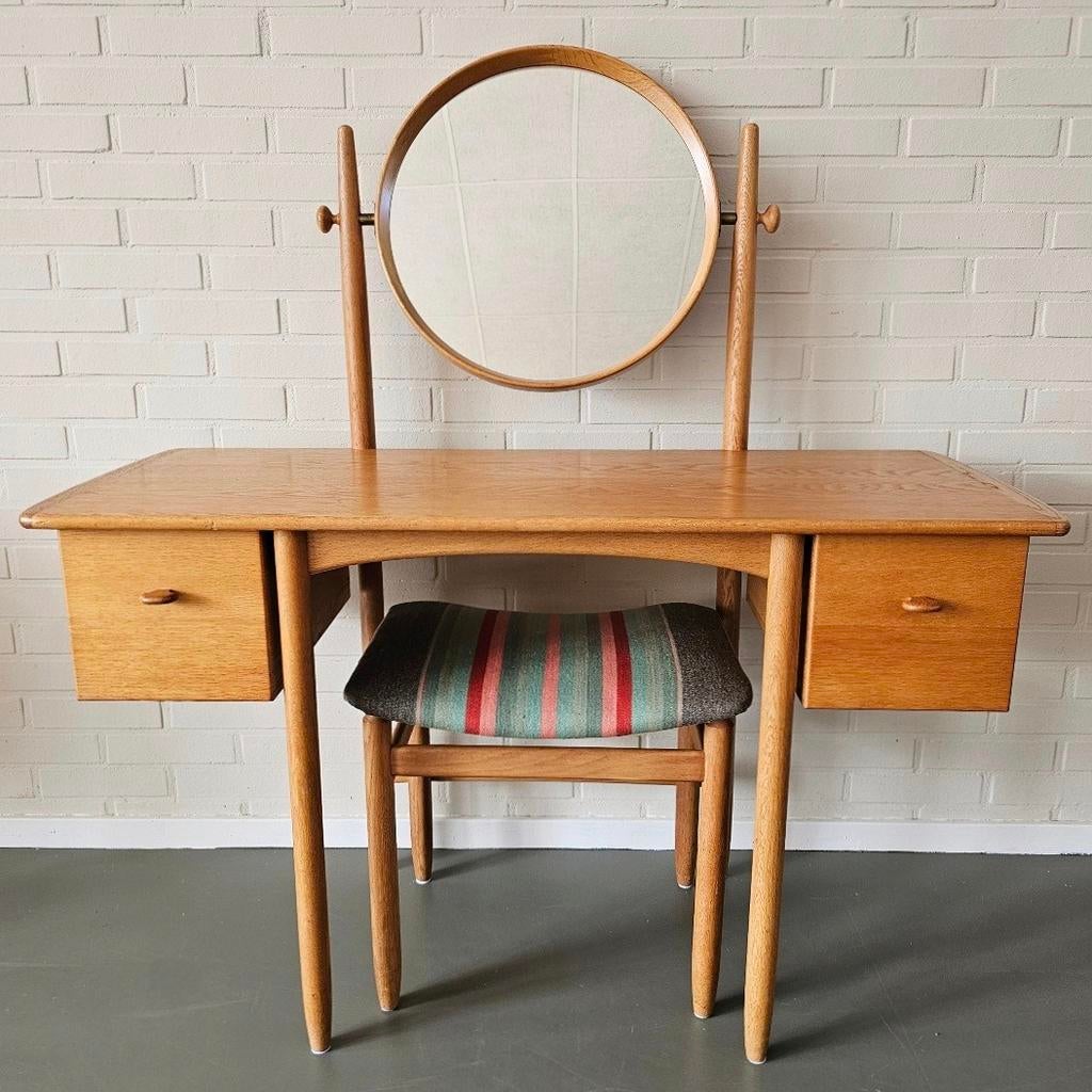 Vintage Bodafors Kaptafel met Kruk - Zweeds design, 100 tot 150 cm, 100 tot 150 cm, Ophalen of Verzenden, Zo goed als nieuw