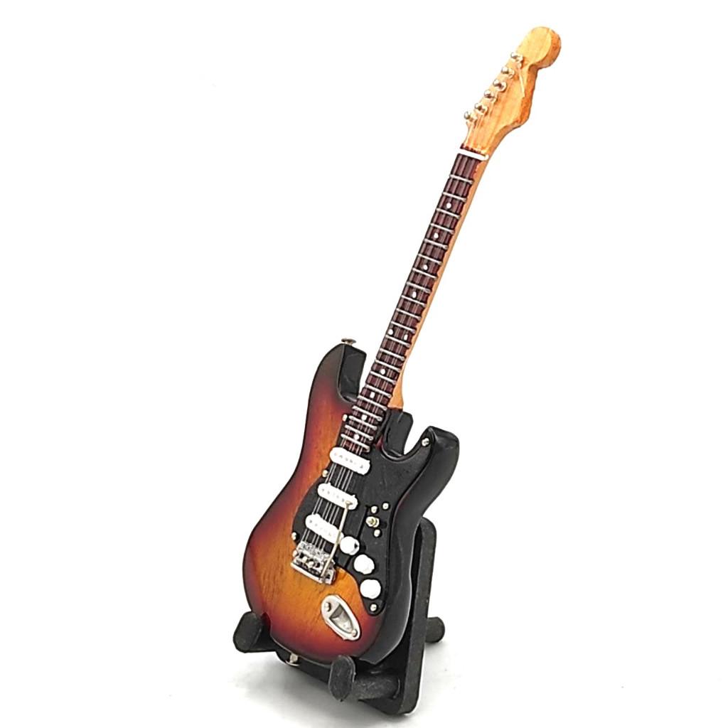 Ritchie Blackmore Deep Purple miniatuur gitaar van hout deco