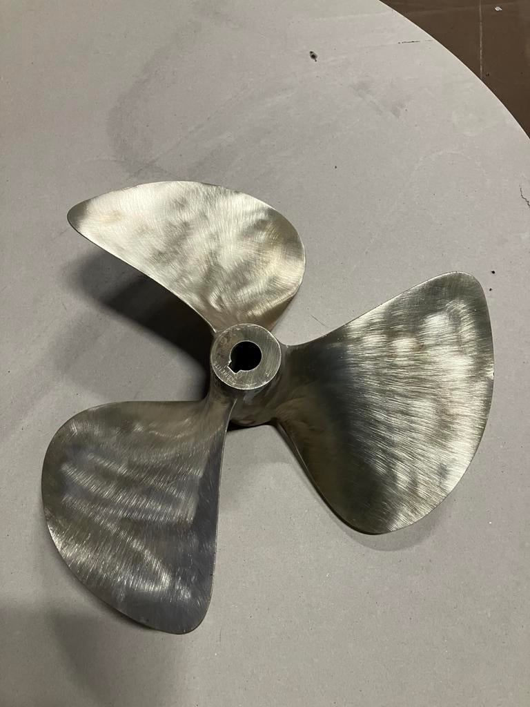 Scheepsschroef 350mm, 3 blads, RH 14x17 - Clements, Watersport en Boten, Bootonderdelen, Ophalen of Verzenden, Zo goed als nieuw