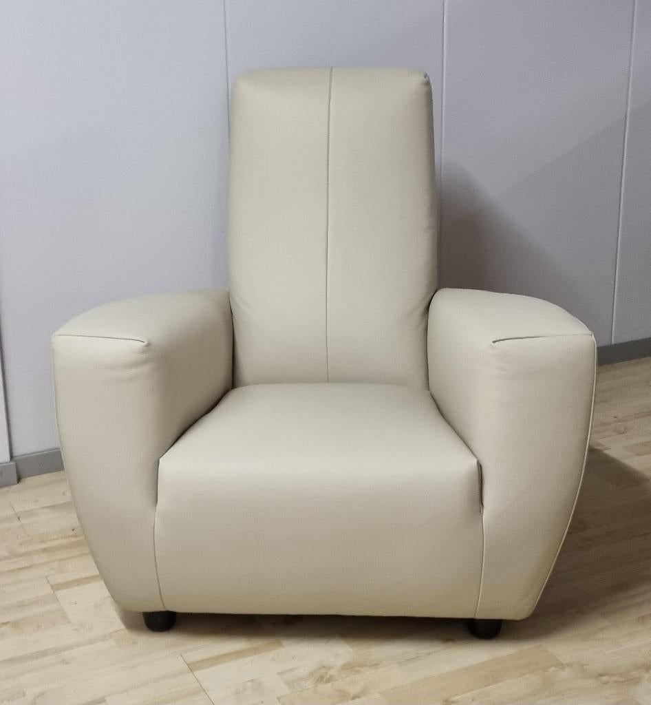 Label Longa fauteuil Gerard van den Berg refurbished, Label Design, Verzenden, Nieuw, 75 tot 100 cm
