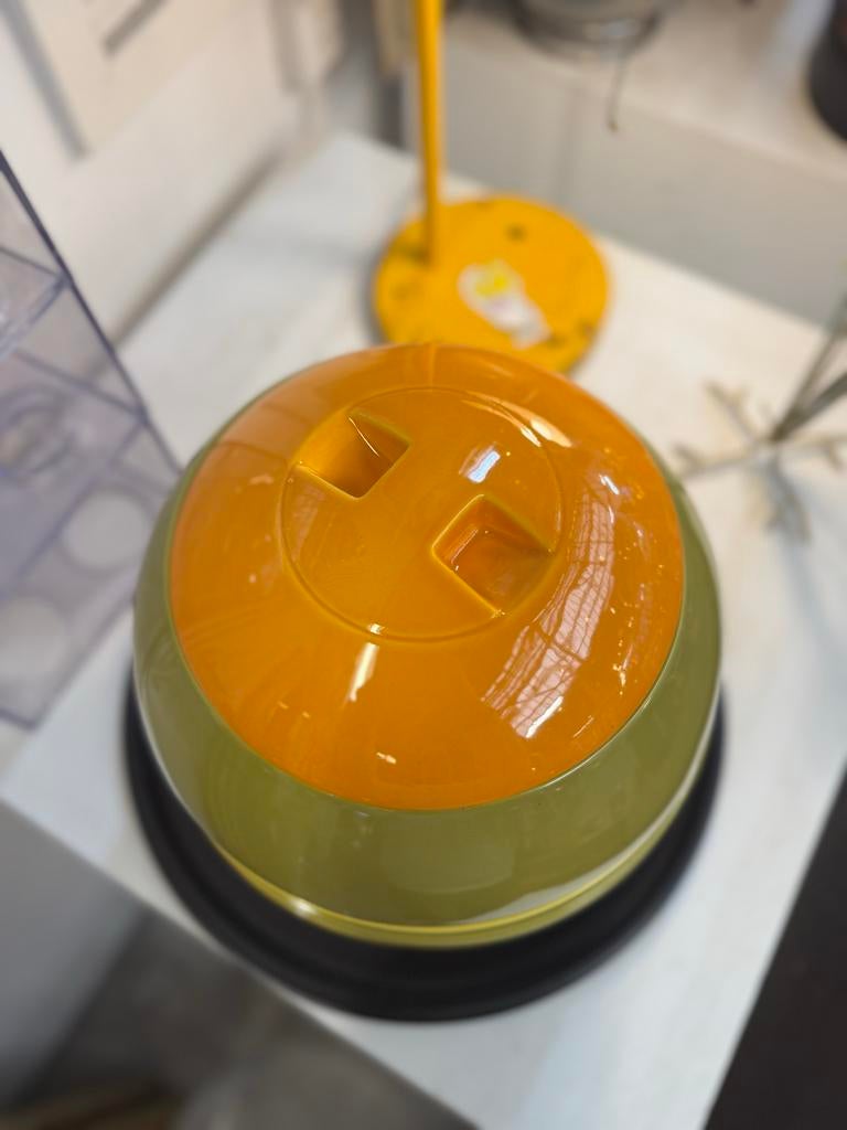 Die kugel porselein, Huis en Inrichting, Keuken | Servies, Ophalen, Keramiek, Zo goed als nieuw, Kom(men)