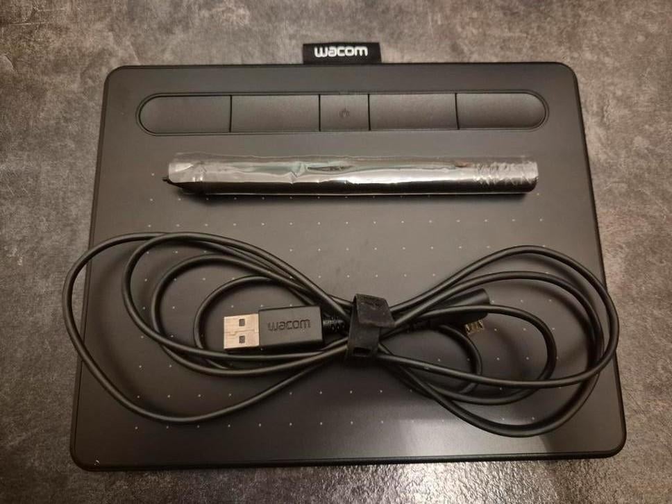 Tekentablet - Zo goed als nieuw, Computers en Software, Tekentablets, Ophalen of Verzenden, Zo goed als nieuw, Bedraad, Wacom Intuos