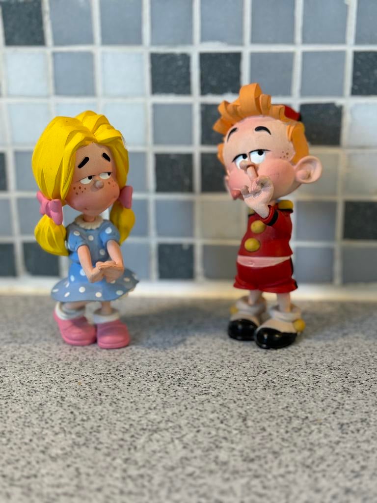 Suzette en de kleine Spirou Fariboles, Verzamelen, Stripfiguren, Ophalen of Verzenden, Asterix en Obelix, Zo goed als nieuw, Beeldje of Figuurtje