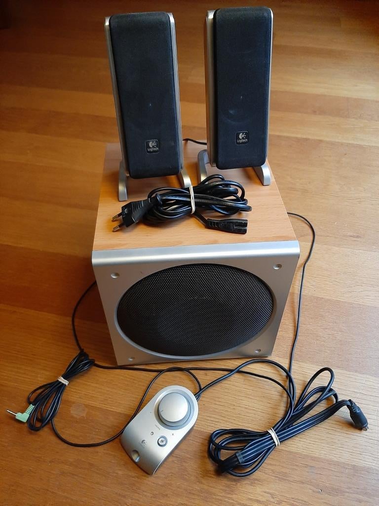 Logitech Z3 speakerset (2.1-systeem), Computers en Software, Pc speakers, Ophalen of Verzenden
