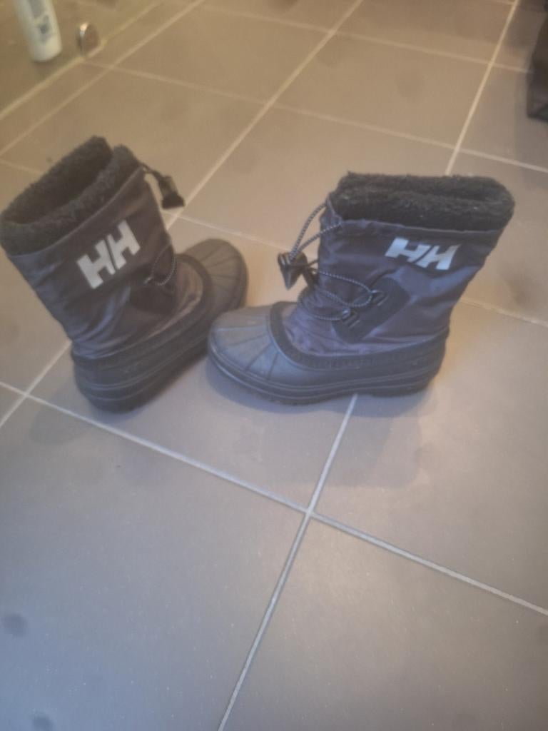 Snowboots Helly Hansen jk Varanger insulated 31 / 32, Jongen of Meisje, Ophalen of Verzenden, Helly Hansen, Laarzen
